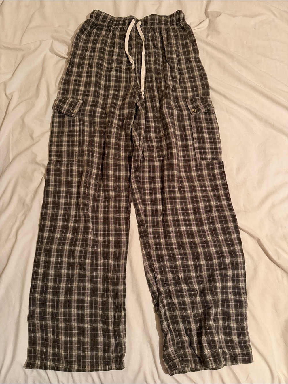 Xhilaration Black and White Plaid Cargo Lounge Pants